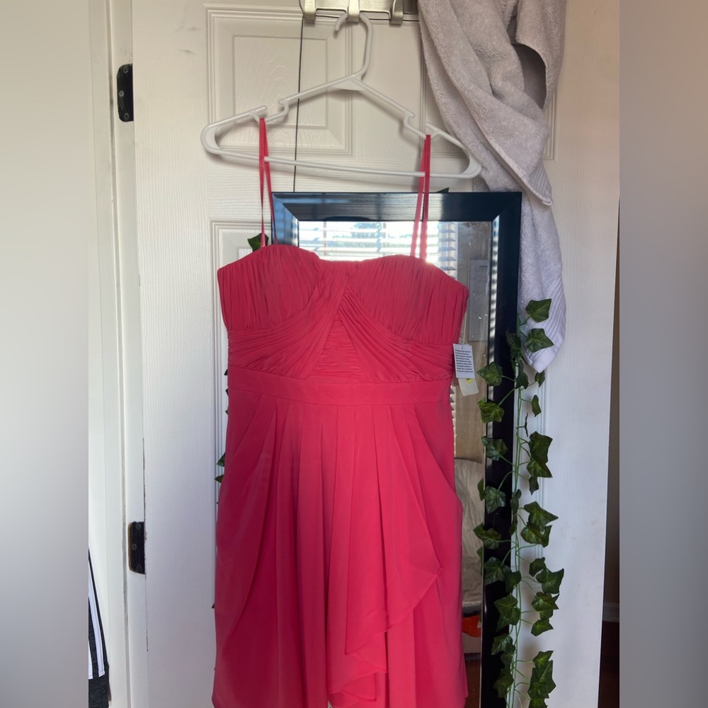 gorgeous pink strapless dress